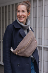 Belt Bag Big Teddy stone