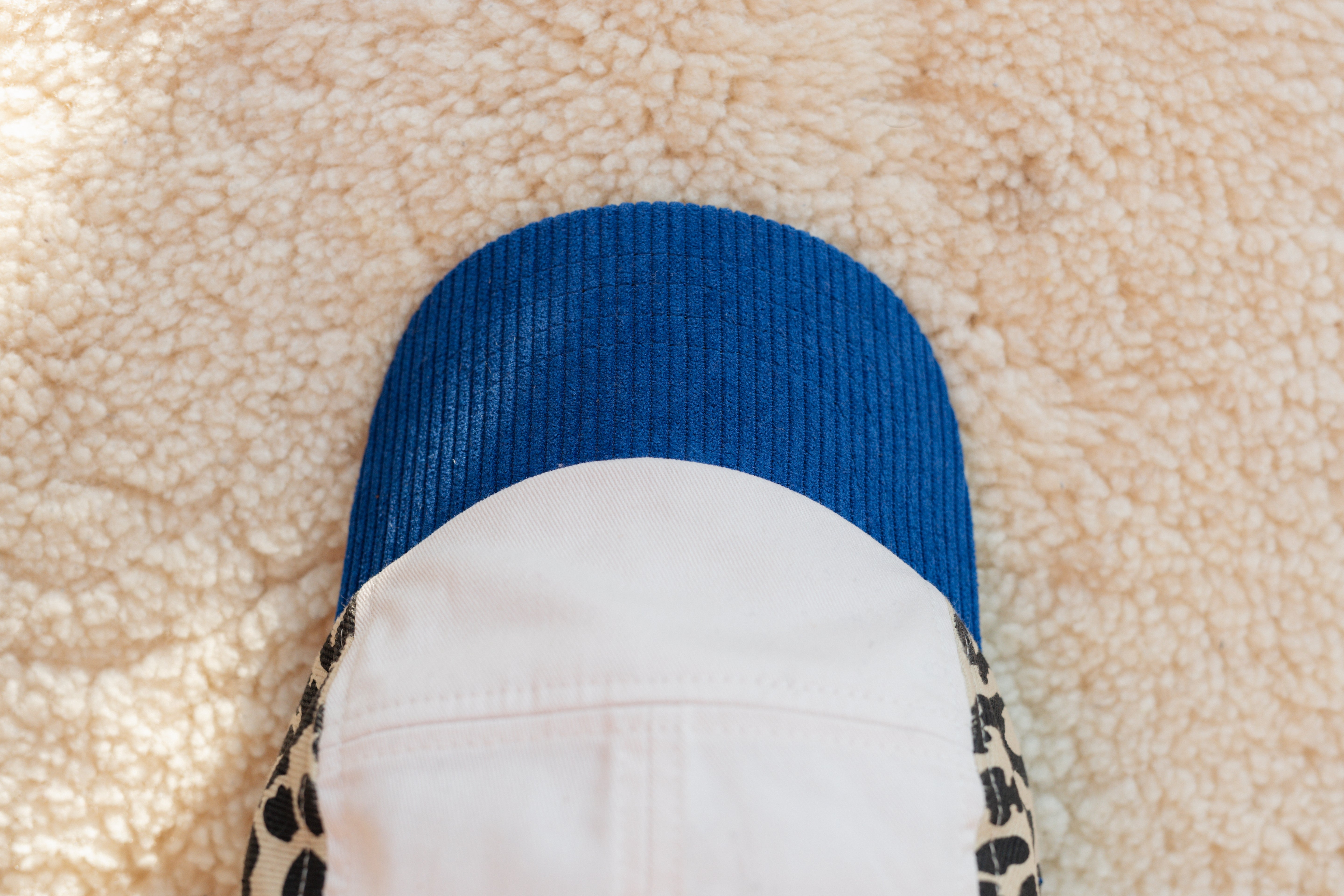 Cap LEO nature/blue