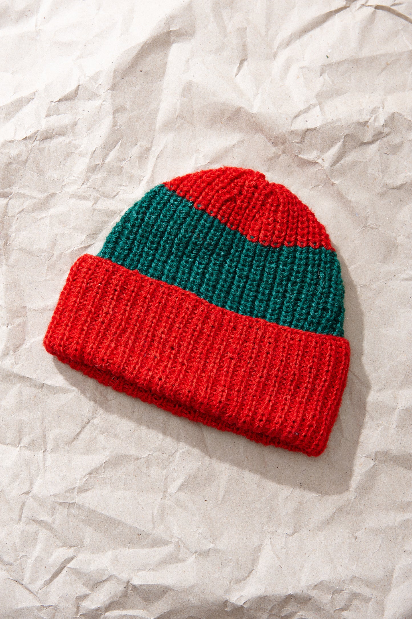 Hat RED GREEN