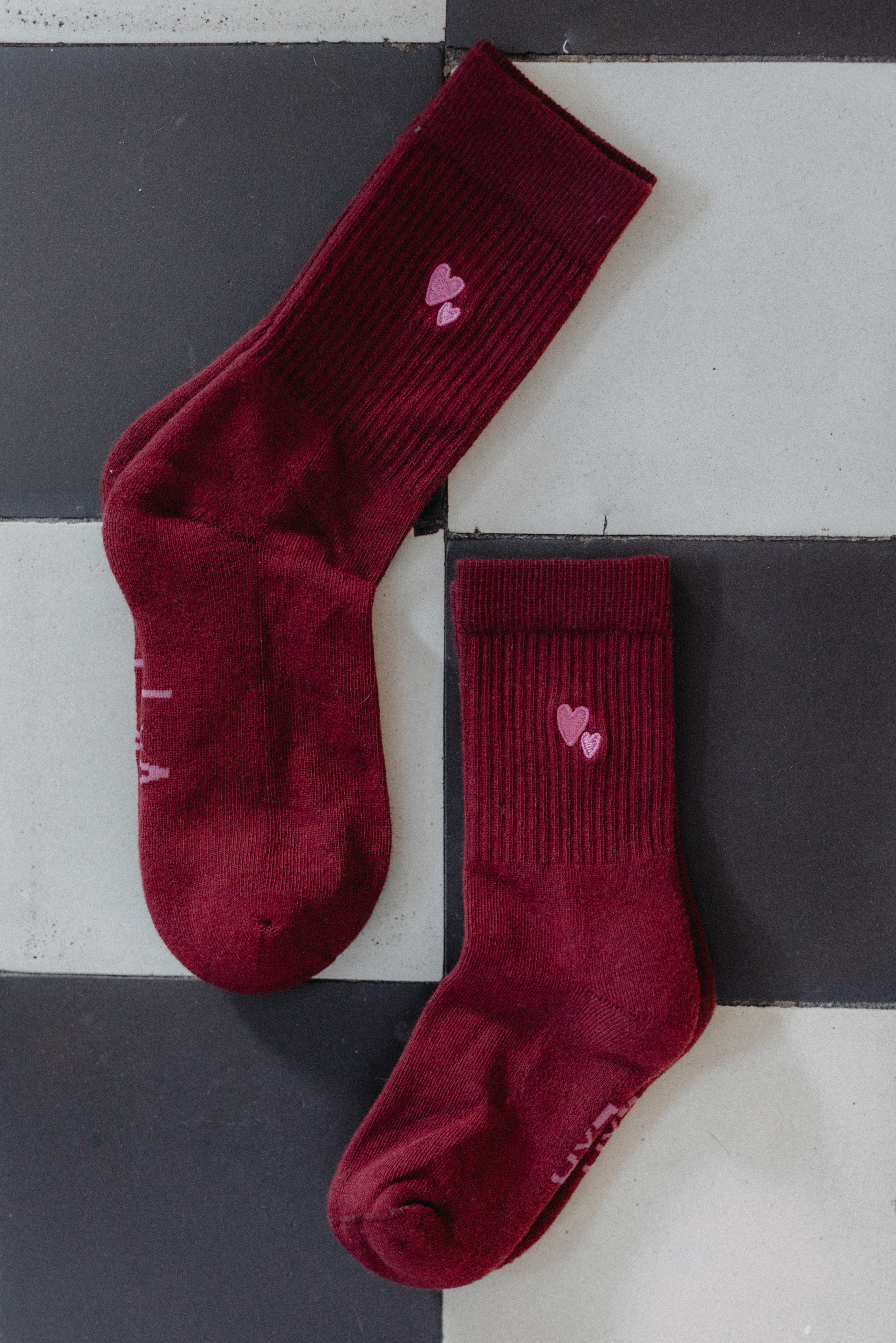 Lukkily x Atelier Rive Socks Burgundy Adult
