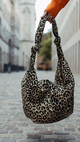 Preorder Lukkily Bag #1 canvas Leo vanilla