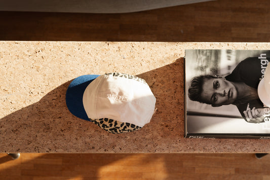 Preorder Cap LEO nature/blue