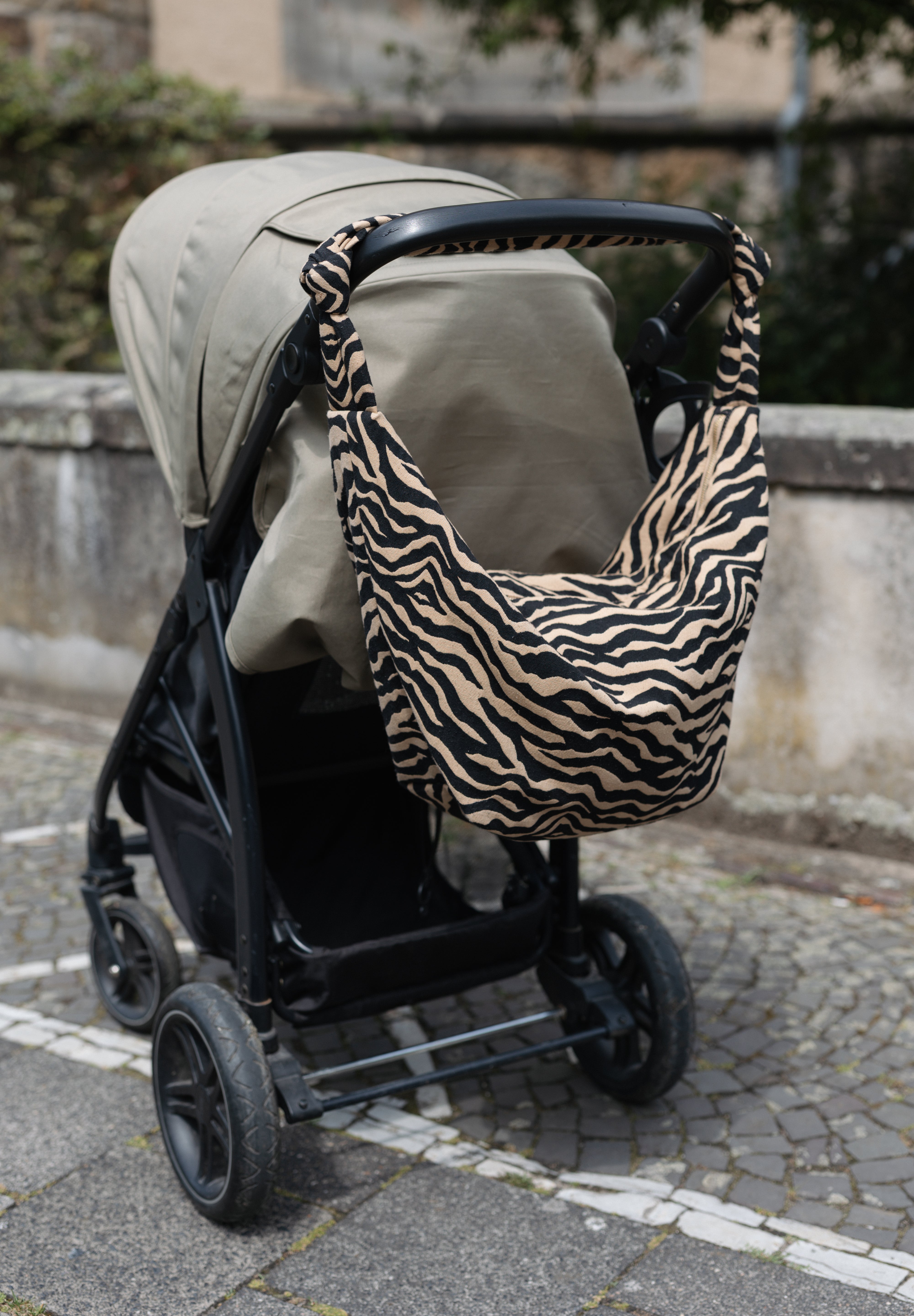 Lukkily Bag #1 Zebra creme/black