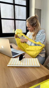Everydaybag hier im Büro - Lukkily Bag #1 Nylon yellow