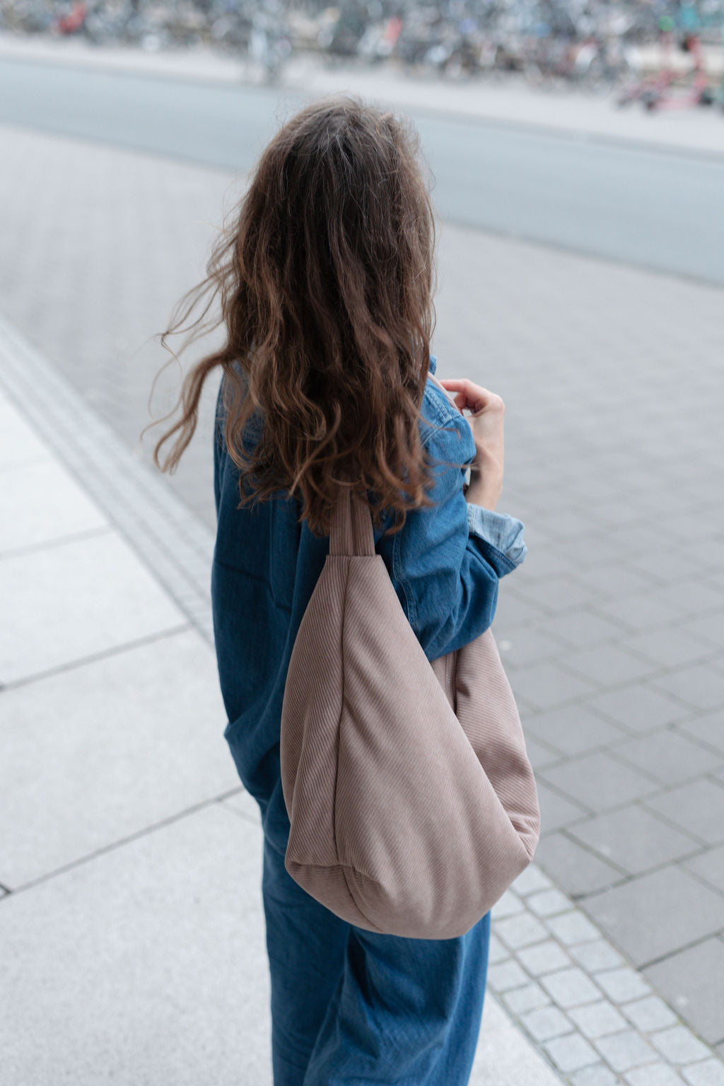 Preorder Lukkily Bag #1 Cord sand